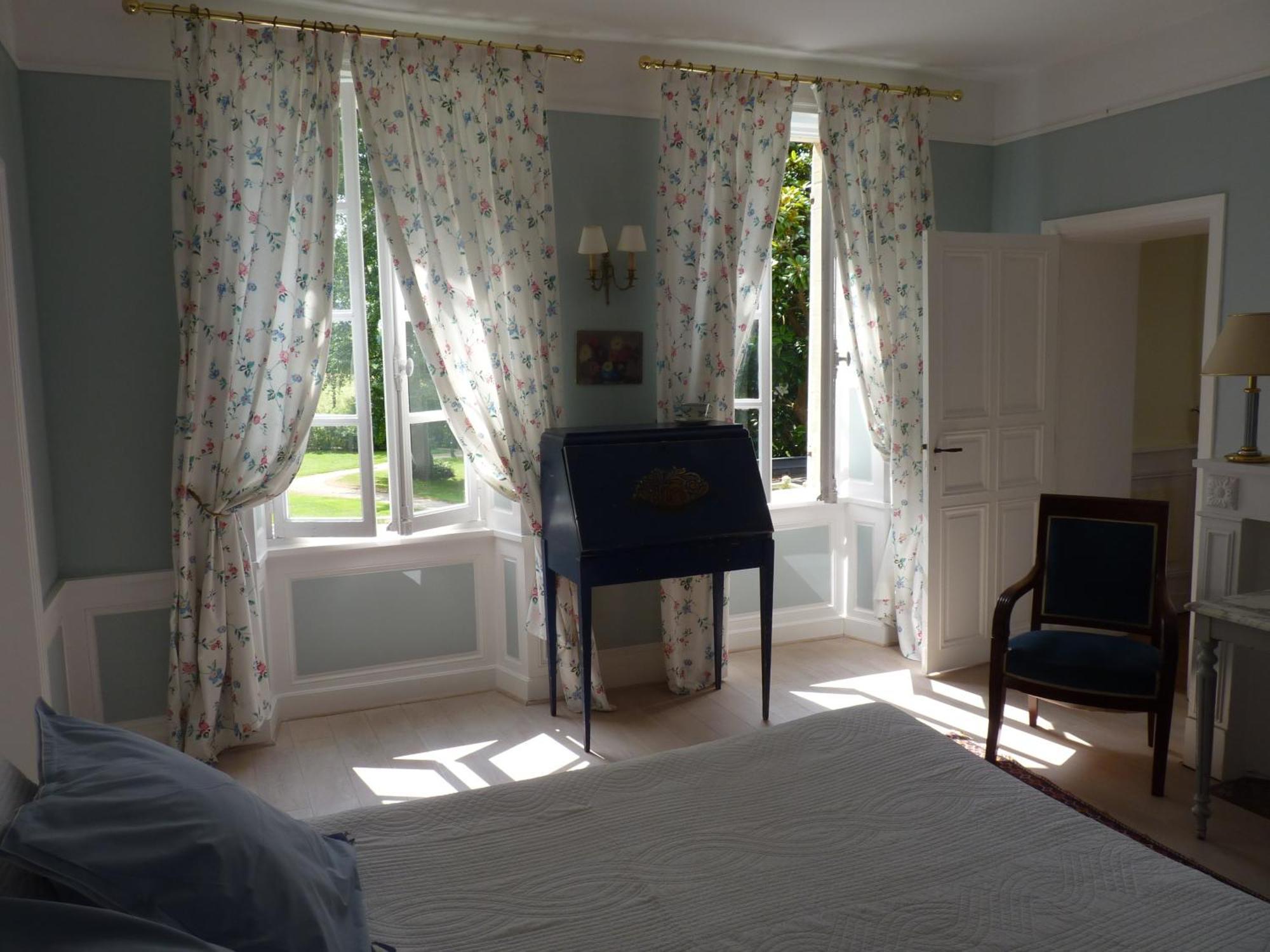 Chambres D'Hotes Le Petit Sully Sully  Eksteriør bilde