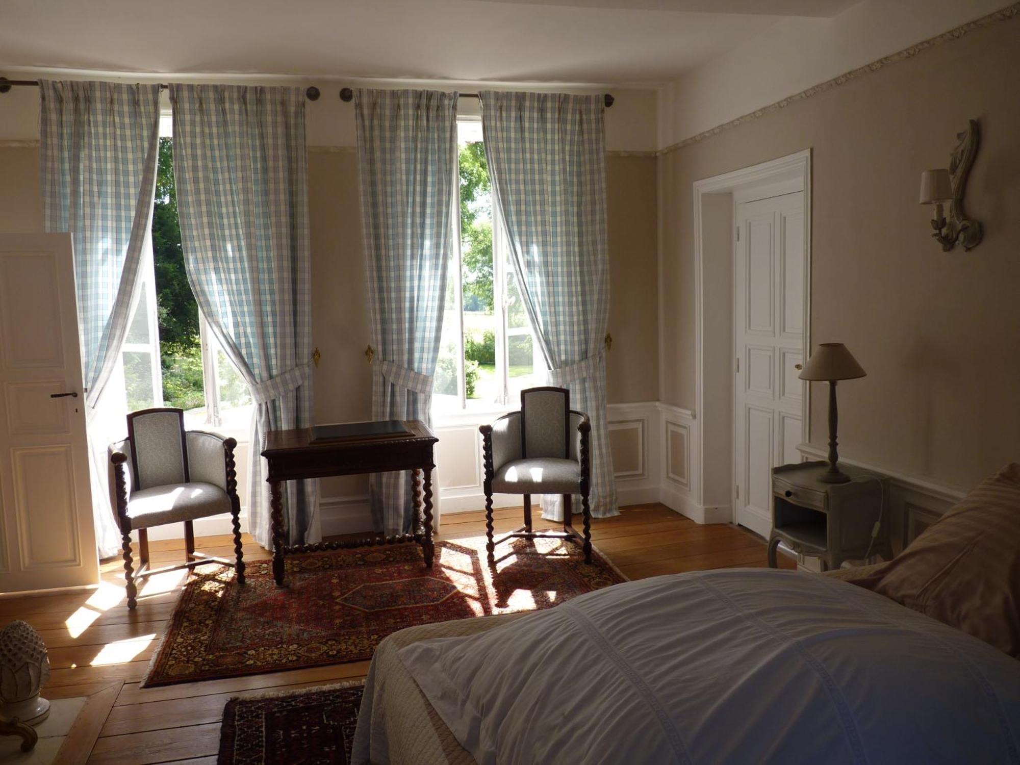 Chambres D'Hotes Le Petit Sully Sully  Eksteriør bilde